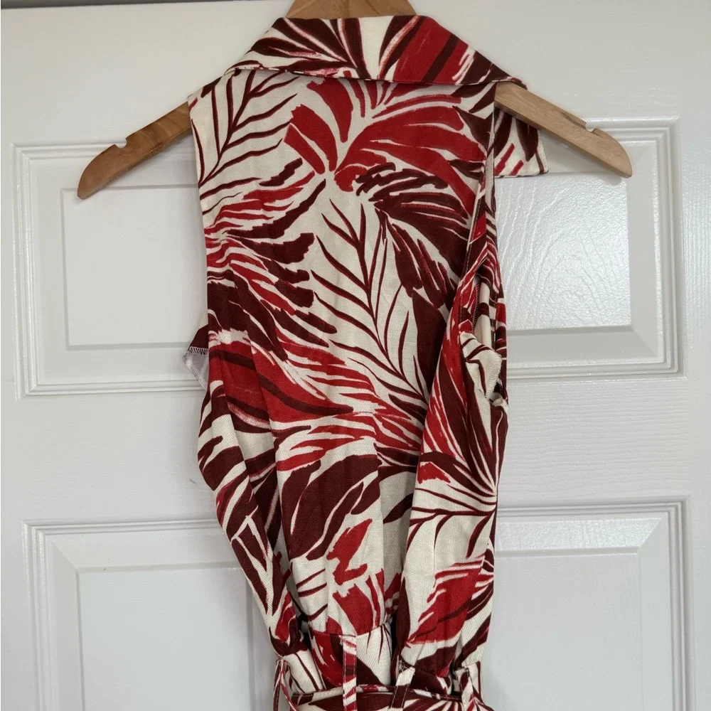 NWT Studio F Sleeveless Romper Shorts Collar Floral Tropical Rayon Red Ivory 10